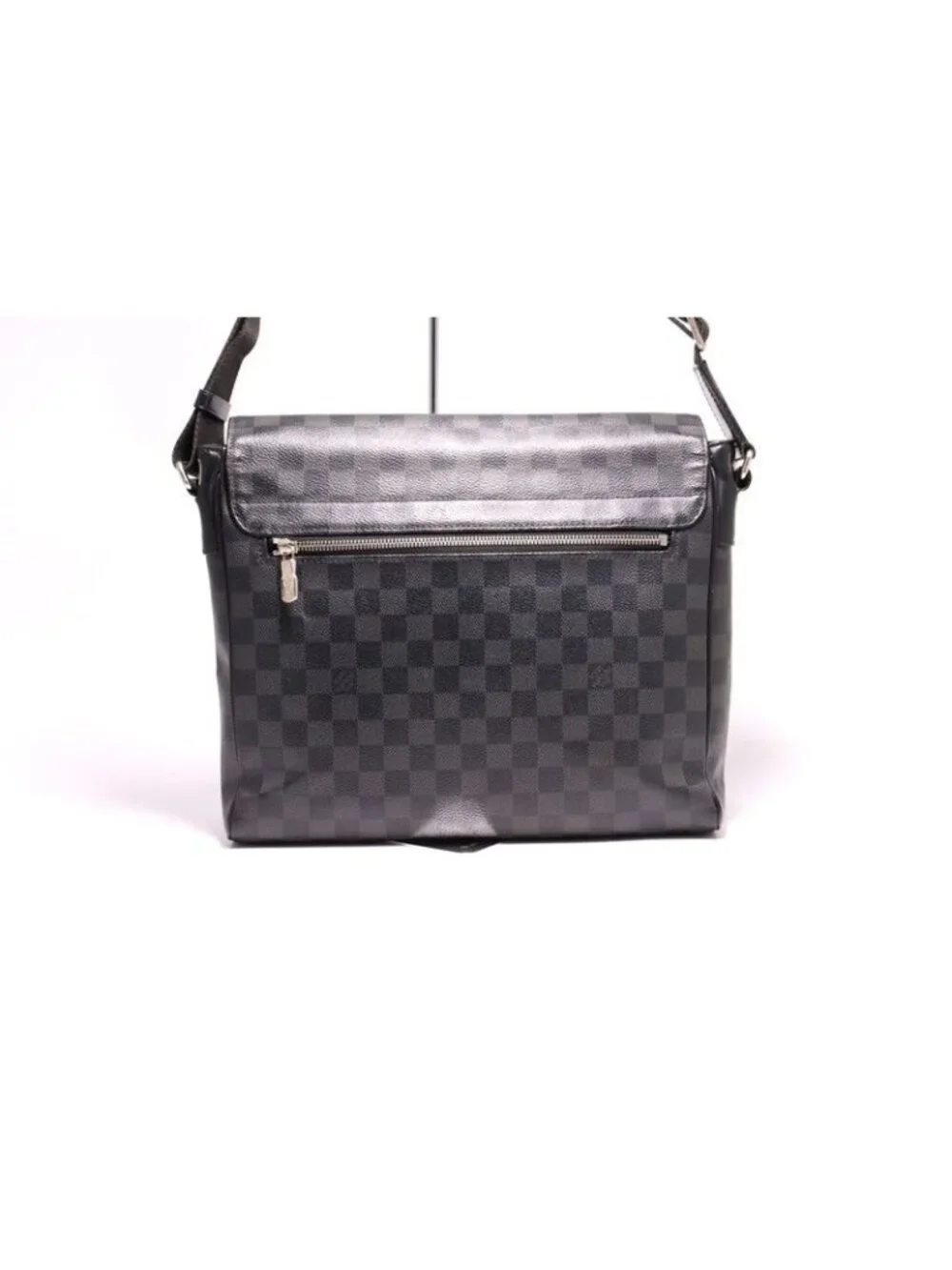 Louis Vuitton Damier Graphite District MM NM Leather Shoulder Bag - Picture 2 of 8